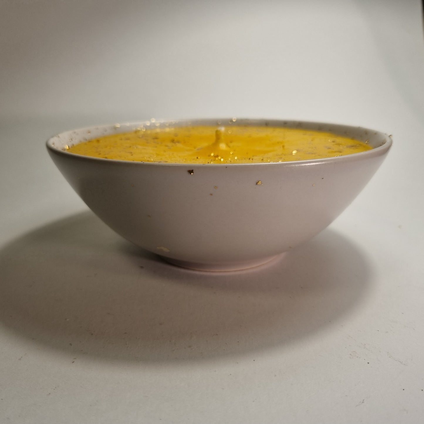 1027 Wachsfresser Keraminschale 16 cm Beige Wachs Gelb Golddeko