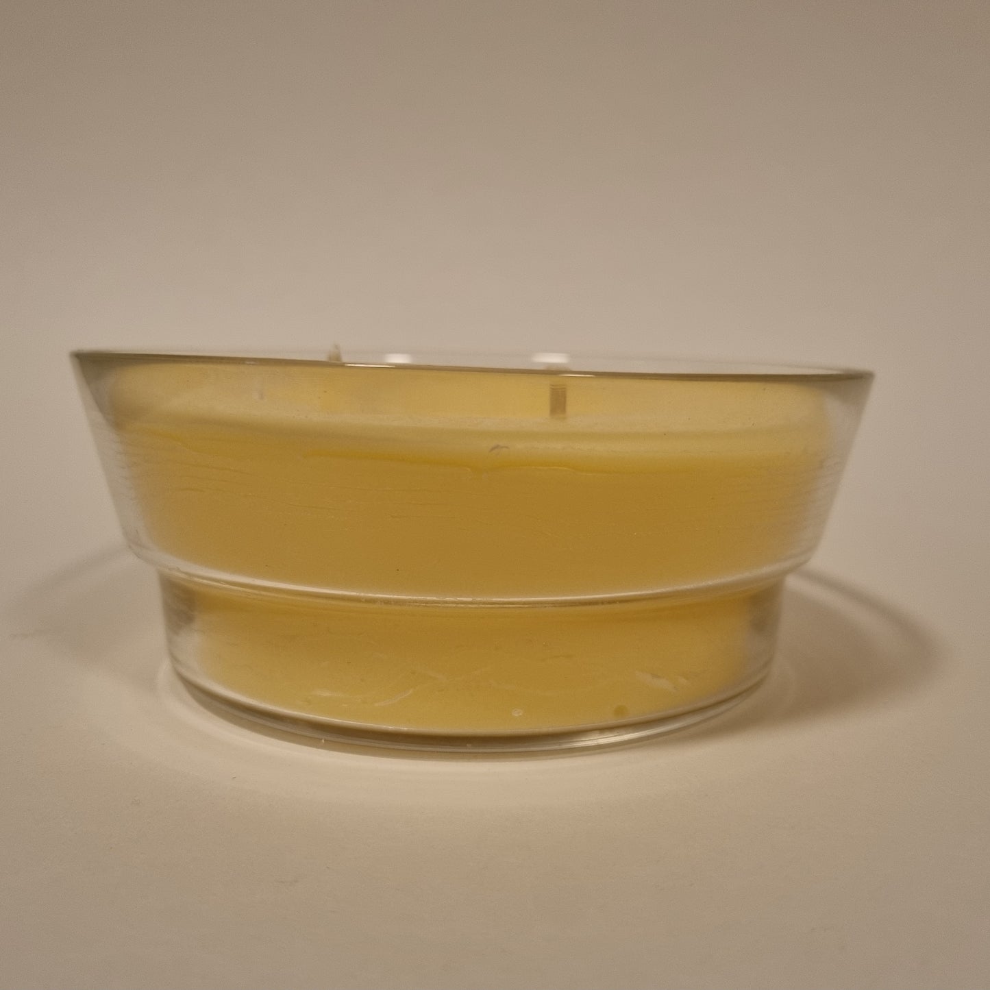 1004  Wachsfresser Schale 14 cm Wachs Farbe gelb/opac