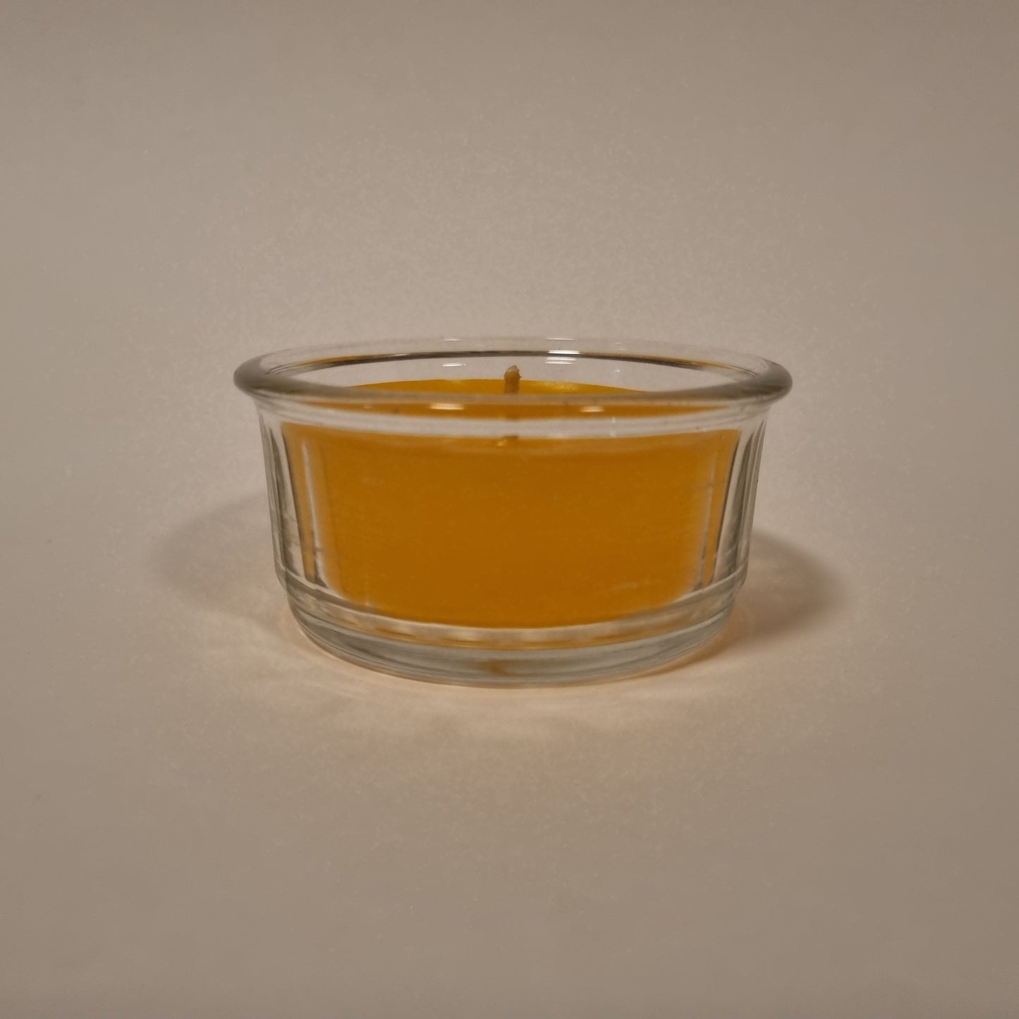 1001  Wachsfresser Mini  8.5 cm  Wachs  Orange