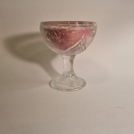 1034  Wachfresser  Glaskelch   10.5 cm  Wachs Pink/Opac